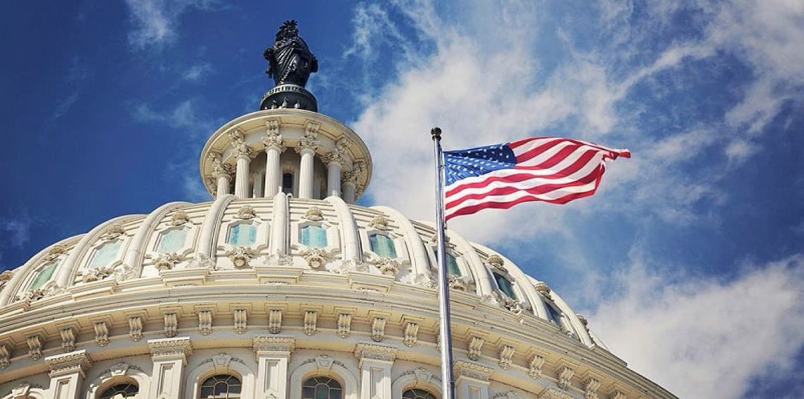 الدين العام الأمريكي يقترب من حاجز 40 تريليون دولار وسط ضغوط الفائدة وارتفاع تكاليف التمويل العالمية